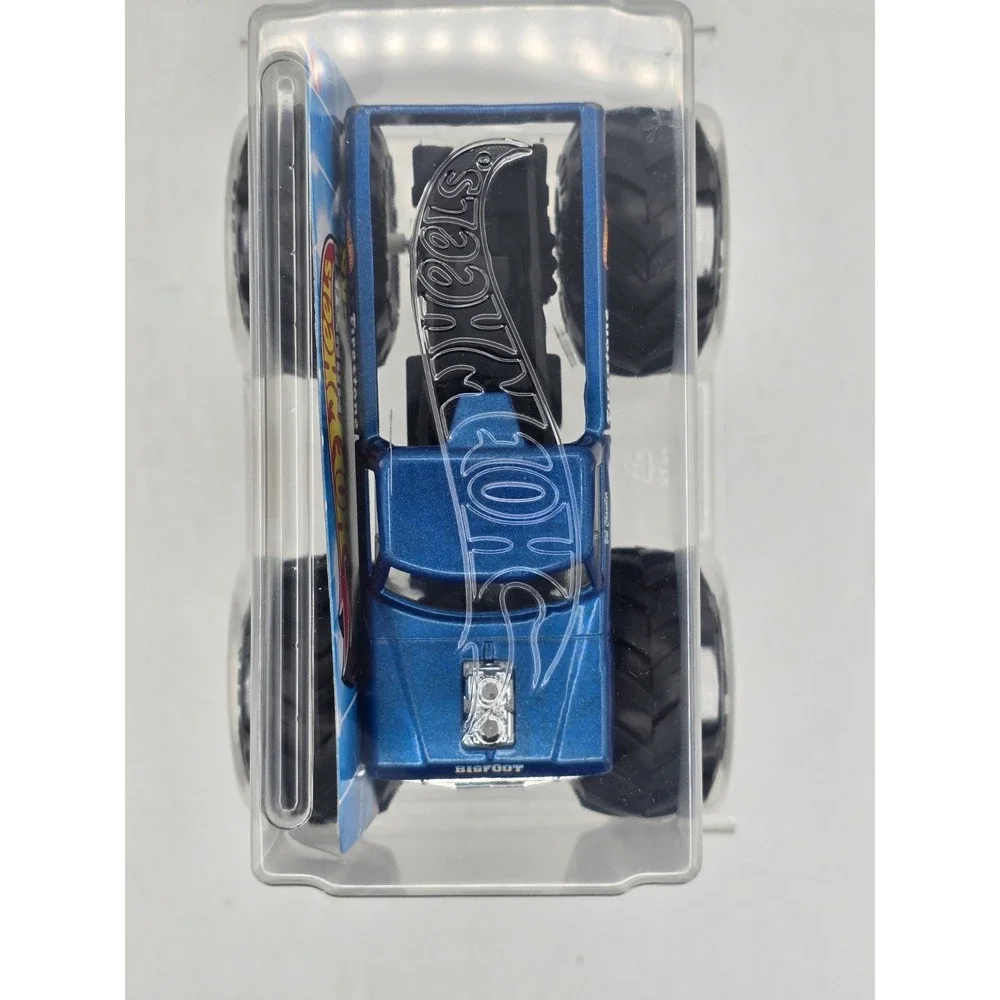Hot Wheels Monster Truck - 1:24 Scale‎ Die-Cast Toy Truck - DAMAGED PACKAGING